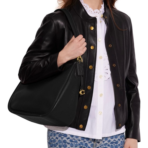 COACH
Soft Pebble Leather Cary Shoulder Bag, Medium - Picture 5 of 6